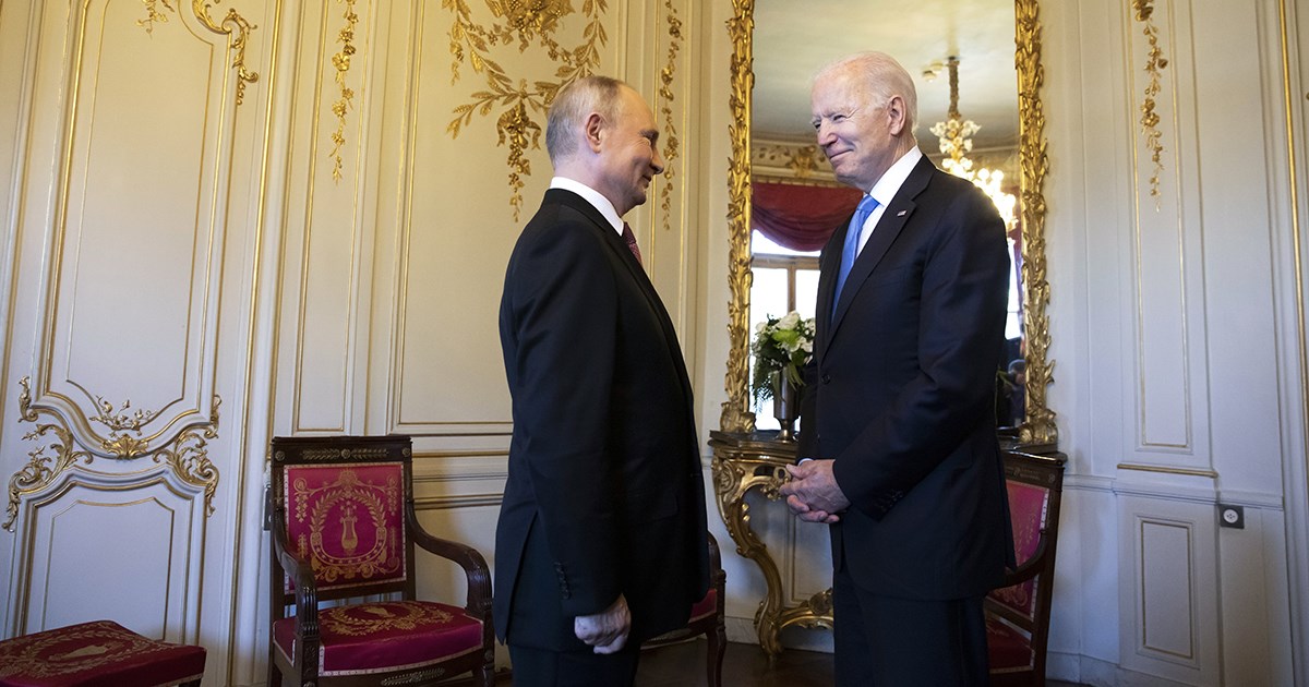 Dogovoren okvirni datum videosusreta Putina i Bidena, čeka se odobrenje Washingtona