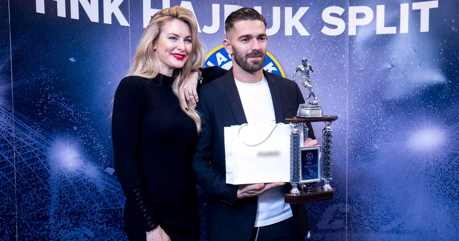 Livaja danas ženi 14 godina stariju Iris, slavit će na istom mjestu kao Hana i Grašo