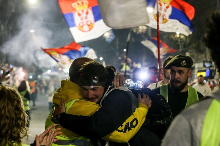 Odvjetnik iz Srbije: Život u Srbiji je neizdrživ. Vučić se najviše boji jedne stvari
