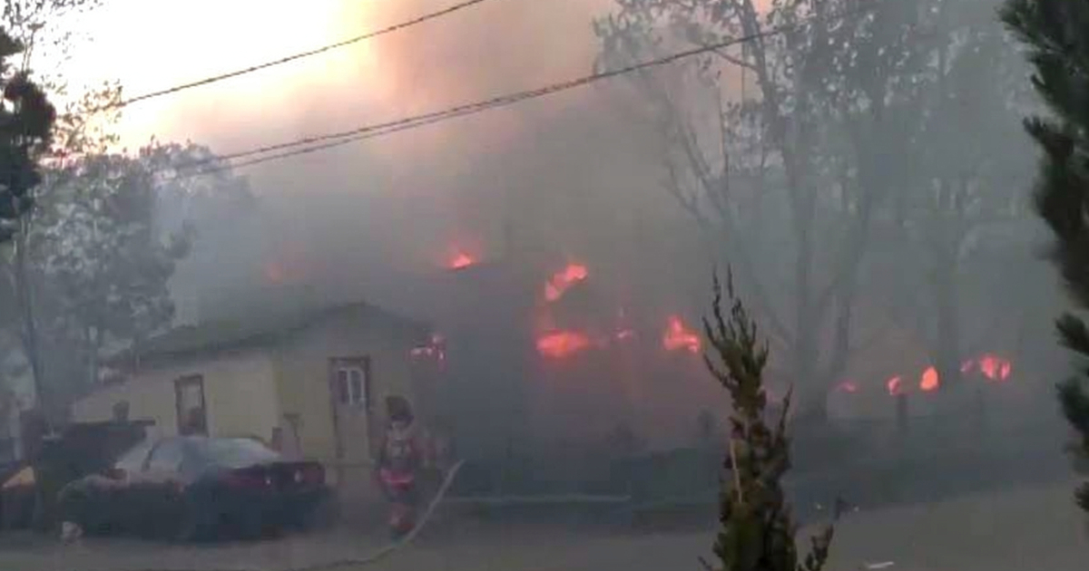 VIDEO Veliki požar na zapadu SAD-a. Evakuira se 90.000 ljudi