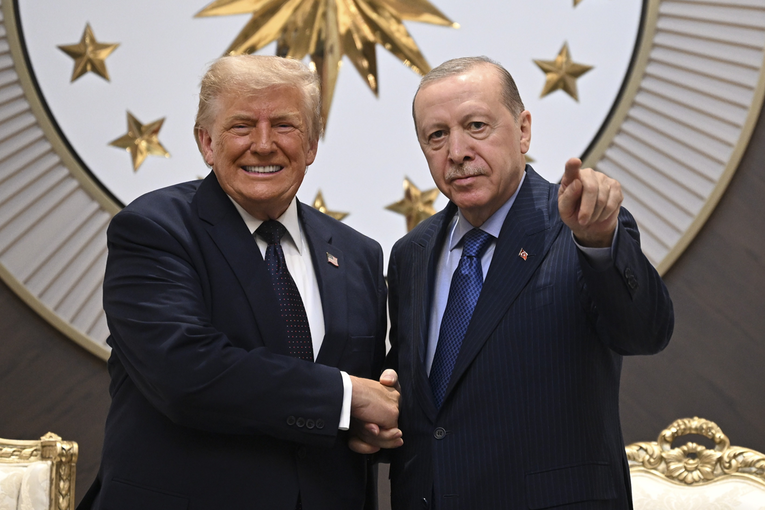Erdoğan: Trump mi šalje pozitivne signale oko aviona F-35