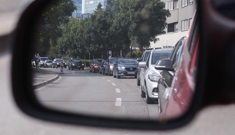 Što kad vam automobil trza dok je u leru?