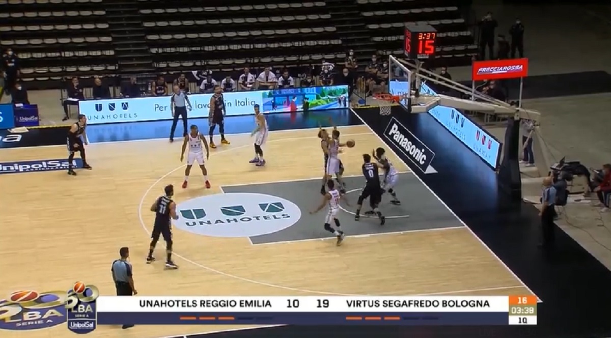 Je li ovo najgenijalniji košarkaški potez godine? Pogledajte što je napravio Teodosić