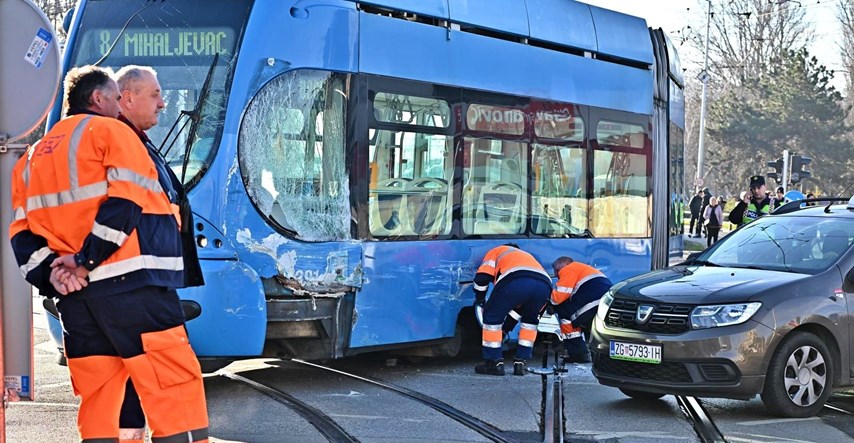 Sudar tramvaja na velikom križanju u Zagrebu, jedan iskočio. Oglasio se Tomašević