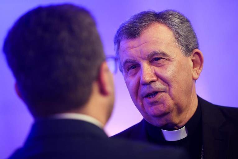 Biskupi iz BiH pozivaju na molitvu za mir u Ukrajini i BiH