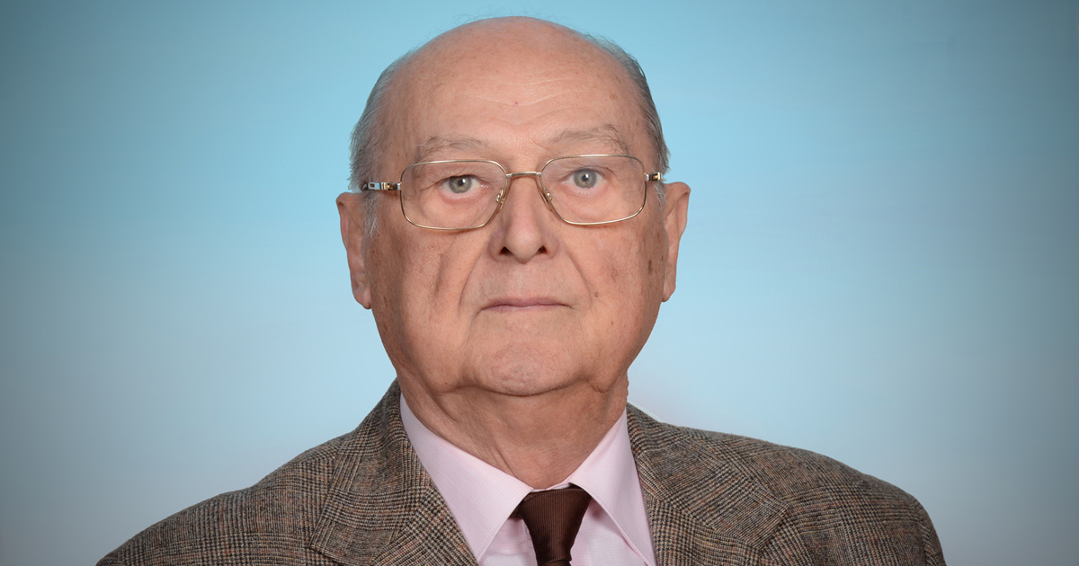 Umro je akademik Stjepan Jecić