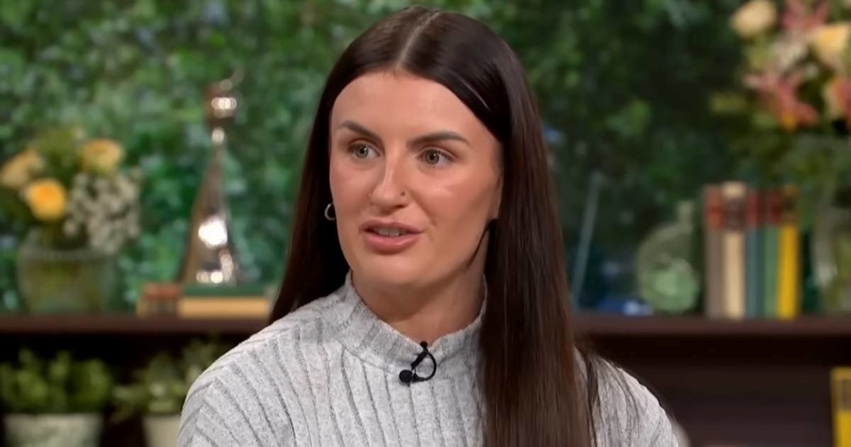 Djevojka (24) alergična je na vodu, znojenje i tuširanje joj izazivaju bol i osip