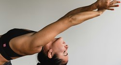 Učiteljica joge preporučuje jednu vježbu za bolju pokretljivost zglobova