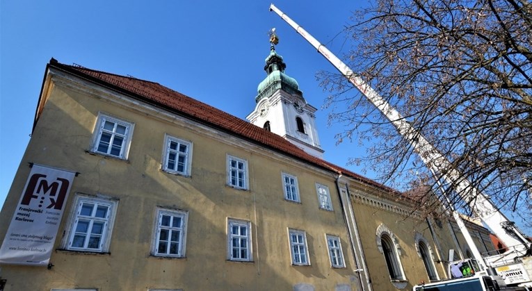 U sanaciji zvonika crkve u Karlovcu pronađen svitak iz 18. stoljeća