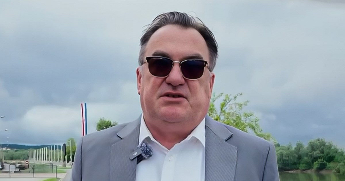 Ovo je spot HDZ-ovca: "Ulazim u svako ministarstvo bez problema, svi me znaju"