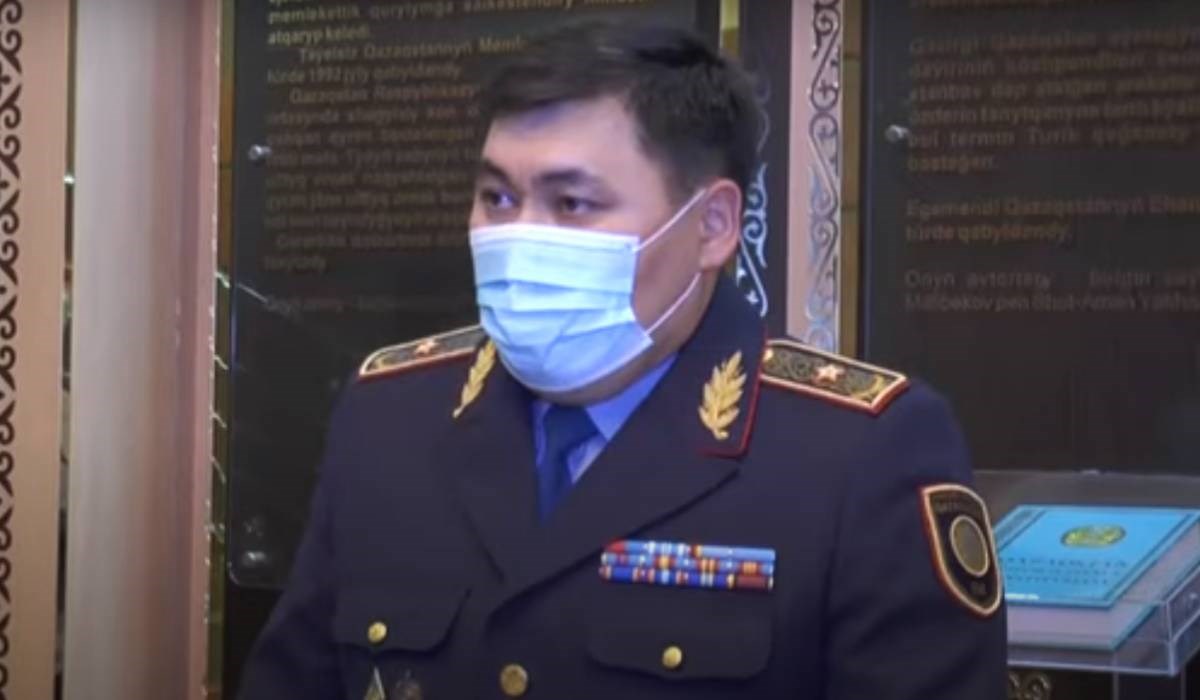 Policajac iz Kazahstana skočio s 13. kata za pedofilom, uspio ga je uhvatiti