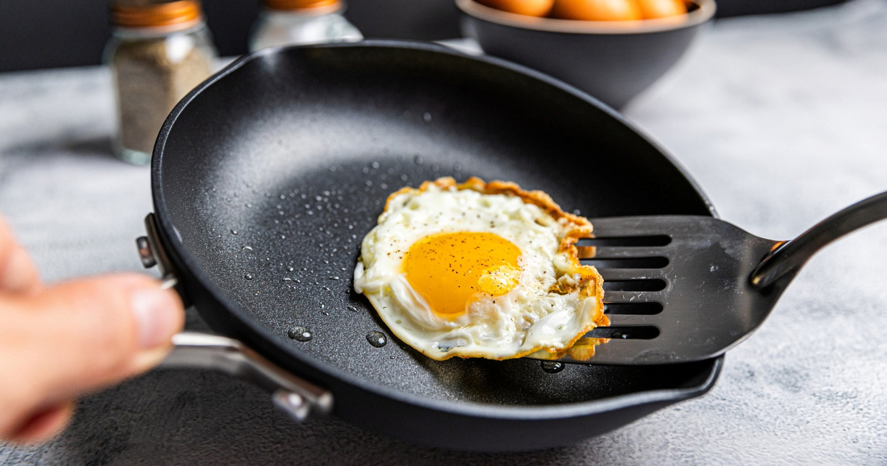 Kako sačuvati posuđe od lijevanog željeza? Pribor koji treba izbjegavati