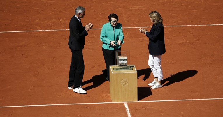 Roland Garros zabranio alkohol na tribinama zbog pljuvanja belgijskog tenisača