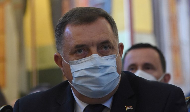 Milorad Dodik završio u bolnici