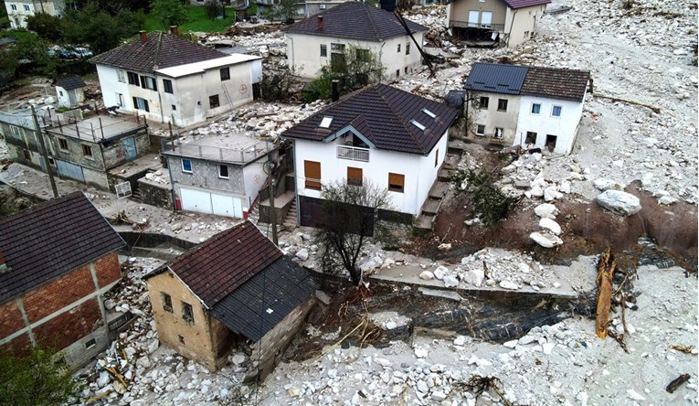 Potvrđena smrt 19 ljudi u BiH, samo na području Jablanice ih je 15