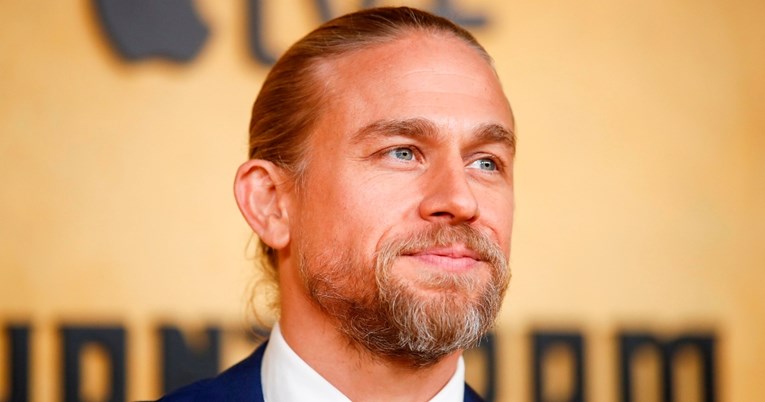 Charlie Hunnam umalo je utjelovio poznatog DC superheroja, evo zašto nikad nije