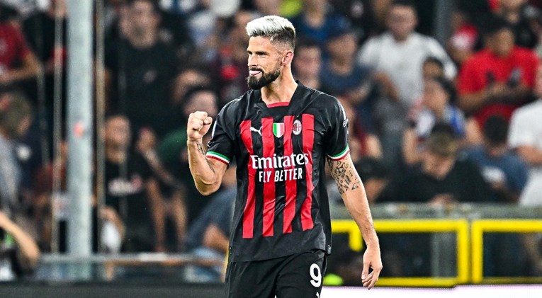 Milan slavio uoči Dinama i izjednačio se s Napolijem na vrhu Serie A