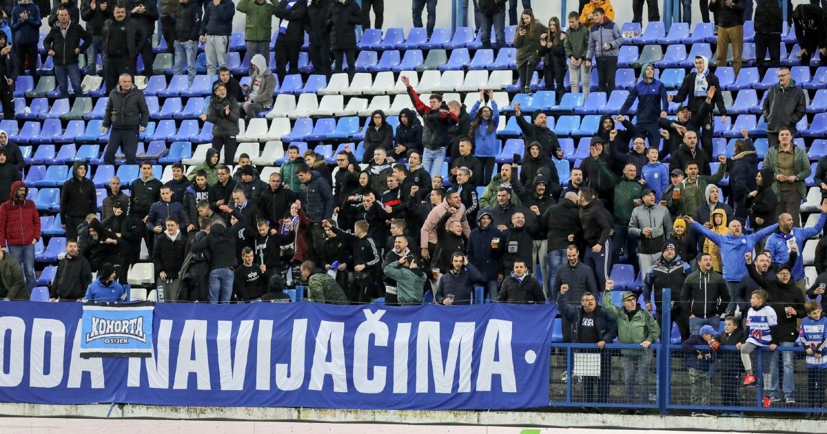 Osijek dobio najveću kaznu za 17. kolo. Evo što su navijači vikali sucu Pajaču