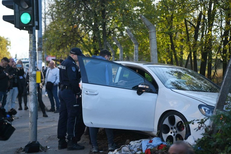 VIDEO Autom se u Beogradu zaletio u grupu ljudi, ima ozlijeđenih