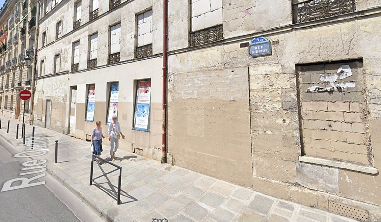 U kući u prestižnoj pariškoj četvrti pronađeno truplo, tamo je ležalo 30 godina