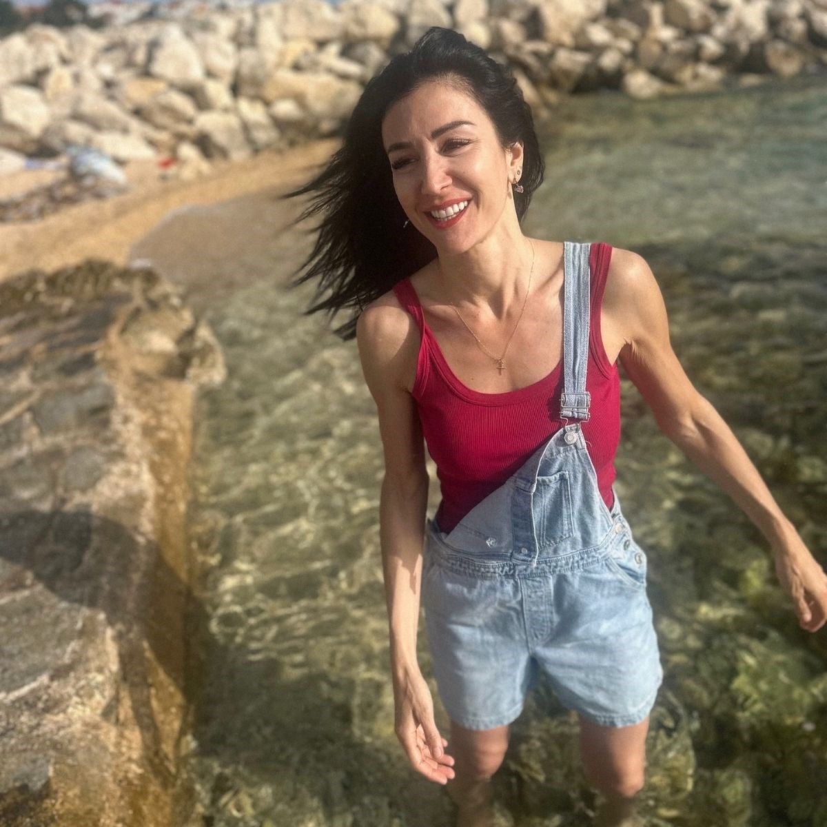 Ana Rucner pozirala u badiću: "Vrijeđaju me da sam skelet, sebi sam baš ok"
