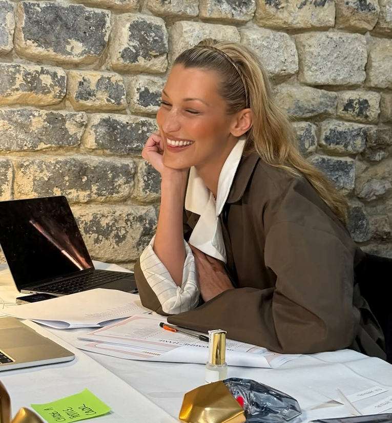 Bella Hadid mijenja stil, inspiracija joj je najveća it djevojka 90-ih
