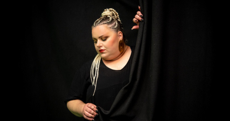 Petra Antolić nastupa u Saxu, najavila brojne goste na koncertu