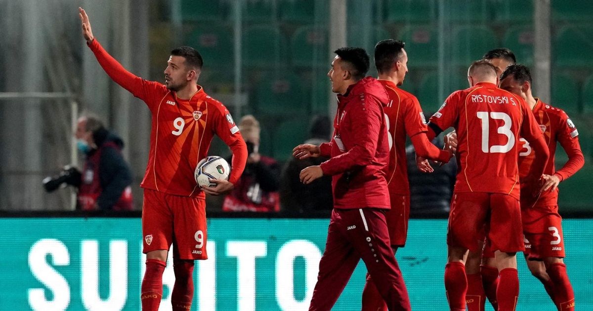 Otišao je iz Hajduka i još nema klub. S reprezentacijom postiže velike rezultate