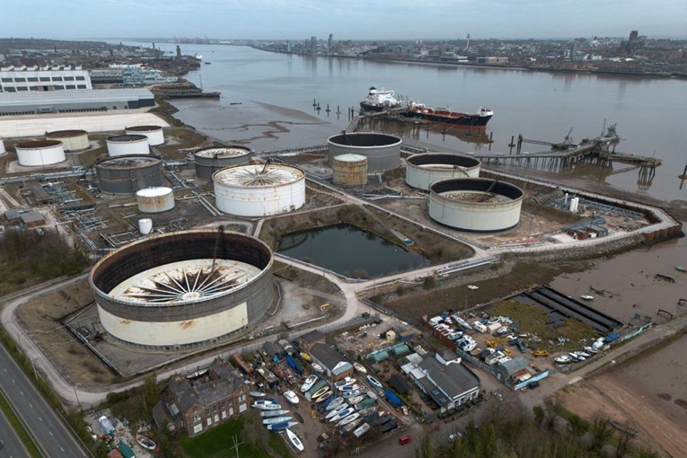 Saudijci su pronašli izlaz za dio svjetske nafte. Huti ga mogu zatvoriti