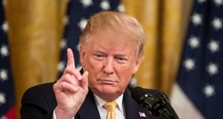 Trump održao čudan govor na desničarskom summitu u Bijeloj kući: "To je cirkus"
