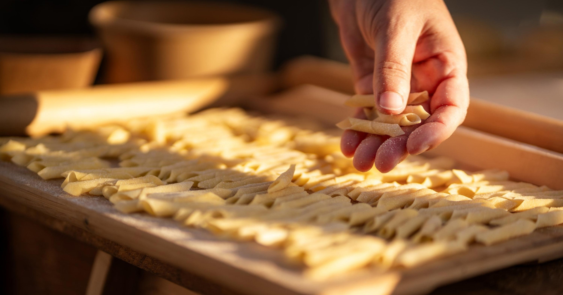 U Istri se sprema Fužijada, Stjepan Vukadin i Antonio Brajković kuhaju fuže