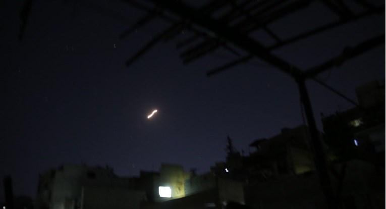 Sirija: Izrael ispalio rakete na okolicu Damaska, srušili smo ih