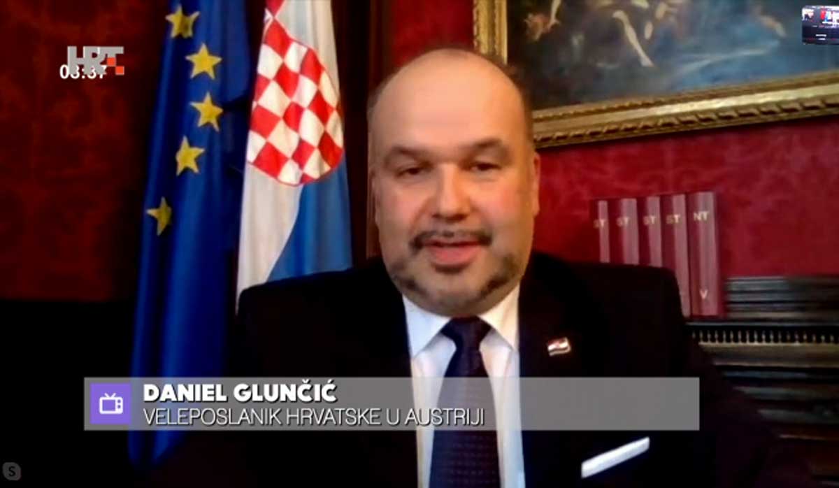 Naš veleposlanik u Austriji: Neki dućani dijele maske kupcima, svi ih nose