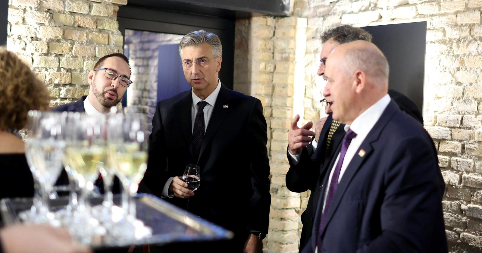 Svečano otvorena nova scena Hrvatskog narodnog kazališta. Bili Plenković i Tomašević