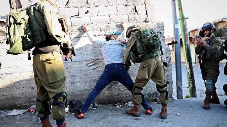 Amnesty International: Izrael provodi aparthejd nad Palestincima