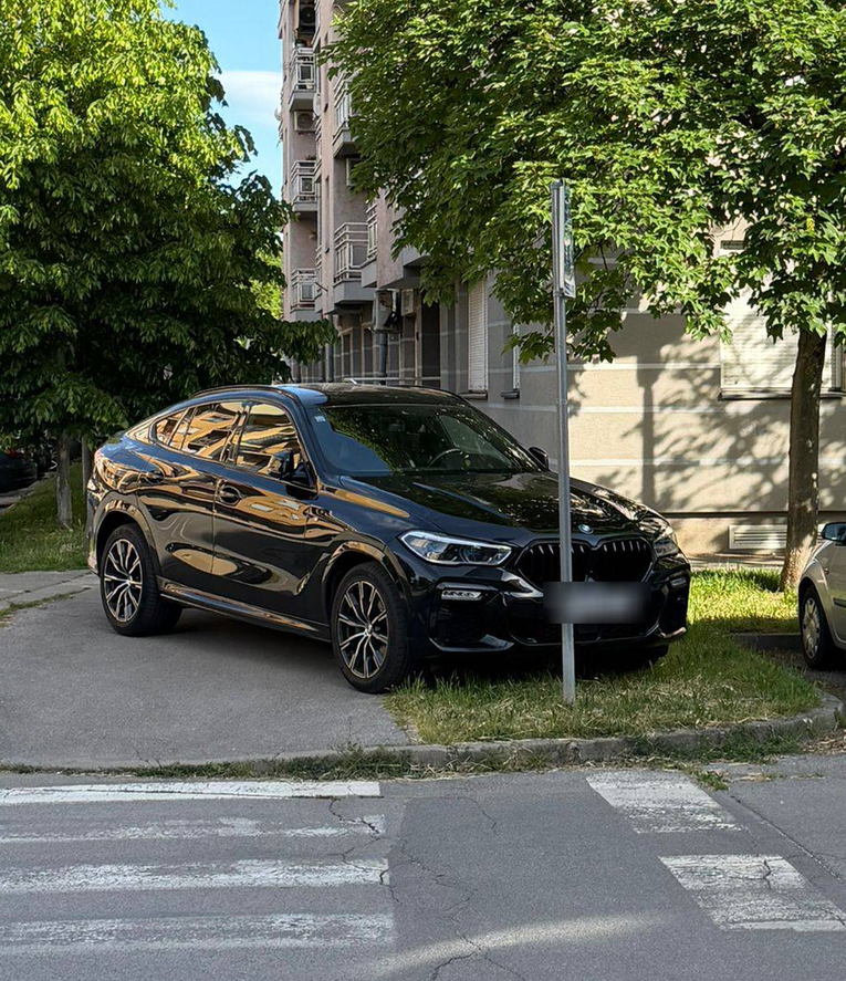 FOTO Pogledajte kako je parkirao BMW u Zagrebu. "Nemoguća količina bahatosti"