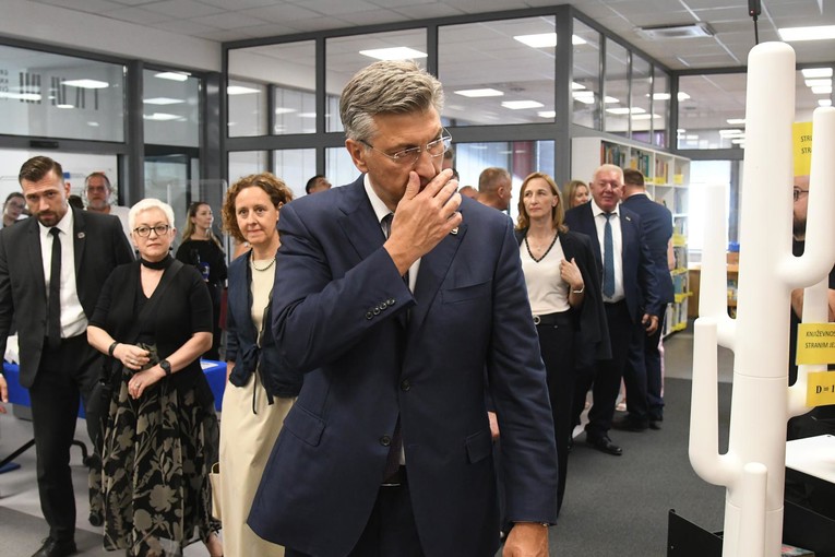 Plenković: Oporba zloupotrebljava Liku po uzoru na novosadsku nadstrešnicu