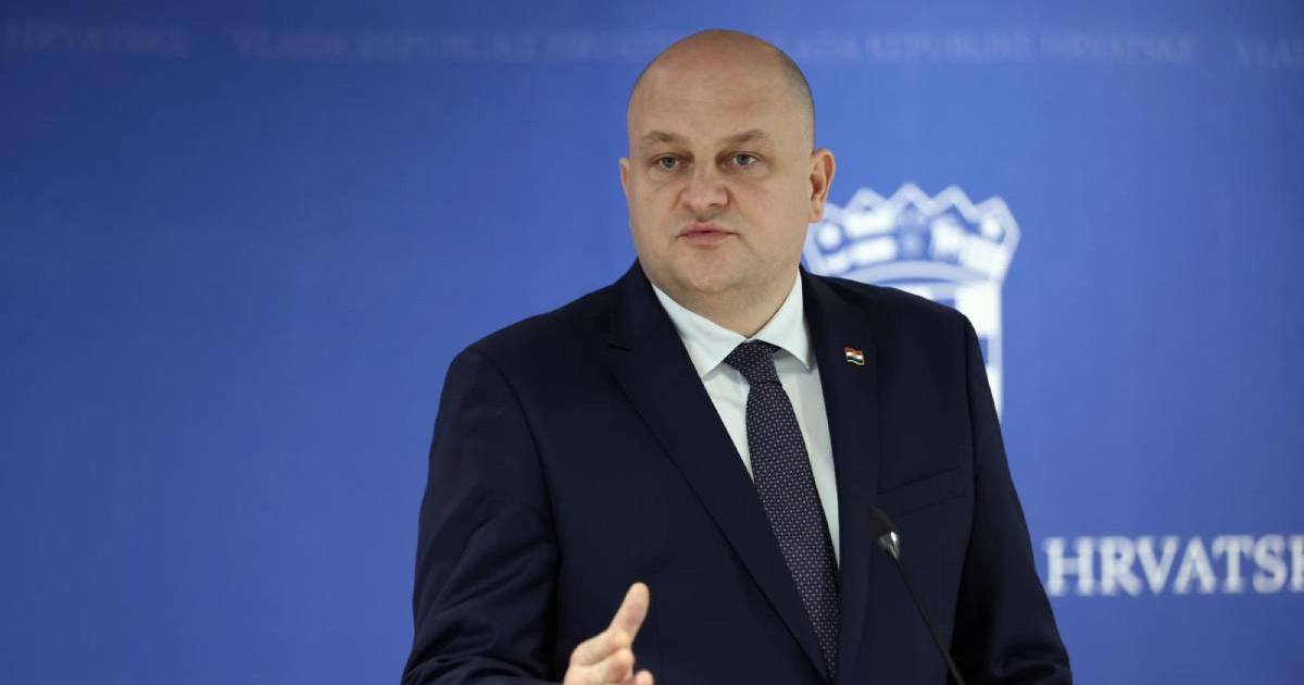 Ministar gospodarstva: Zabrana rada nedjeljom ostaje, obiteljski obrti nisu iznimka