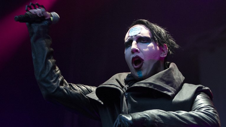 Izdavačka kuća napucala Marilyna Mansona nekoliko sati nakon optužbi za zlostavljanje