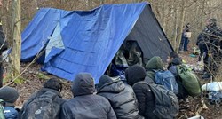 FOTO Migranti kod granice s Hrvatskom imali hrpu oružja. Željeli ući u Hrvatsku