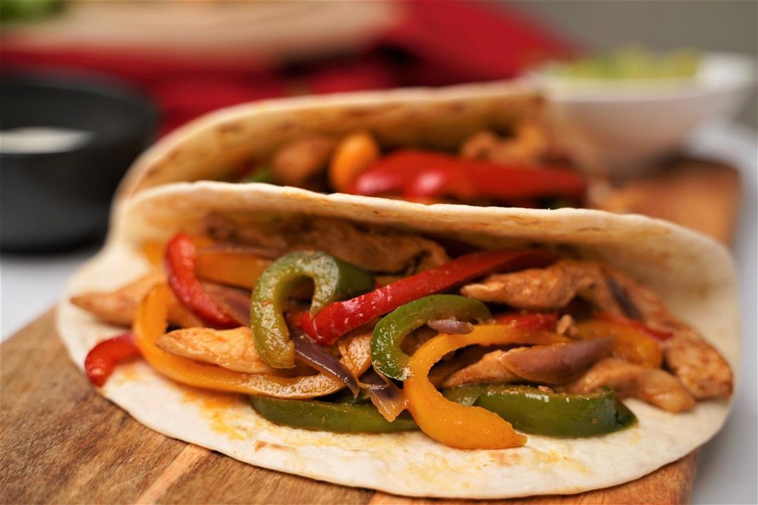 Sočne pileće fajitas gotove za pola sata, a izgledaju kao iz restorana
