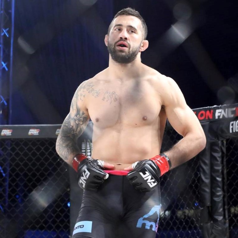 VIDEO Hrvatski MMA borac prepričao gostovanje s Boysima: Armada nas je izgruvala