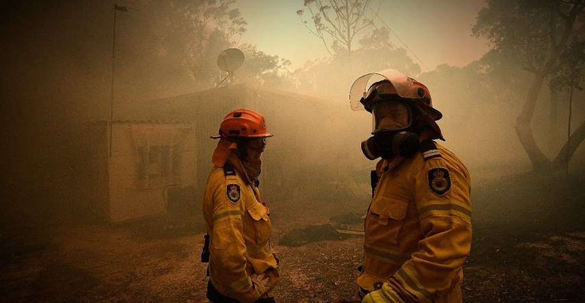 Australski vatrogasci pale pašnjake kako bi spriječili širenje velikih požara