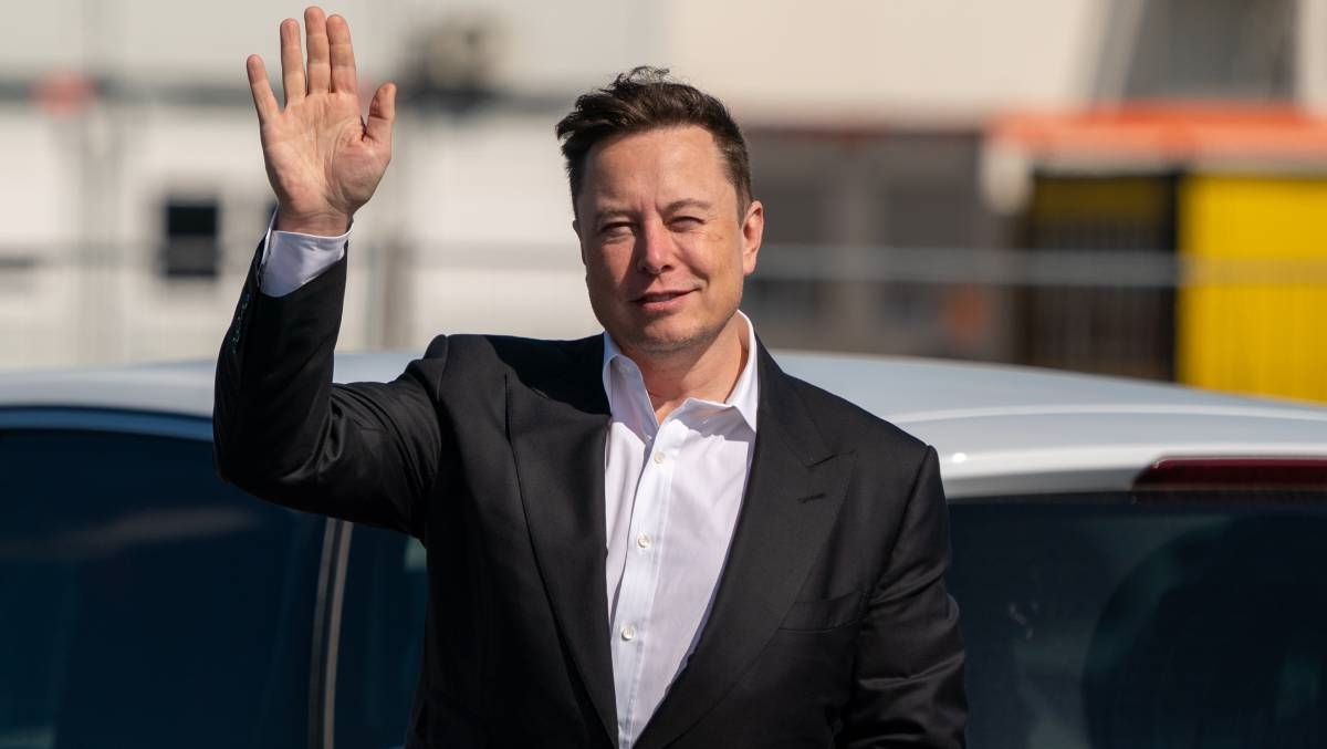 Musk napravio anketu na Twitteru, prodat će dionice Tesle ako tako odluče pratitelji