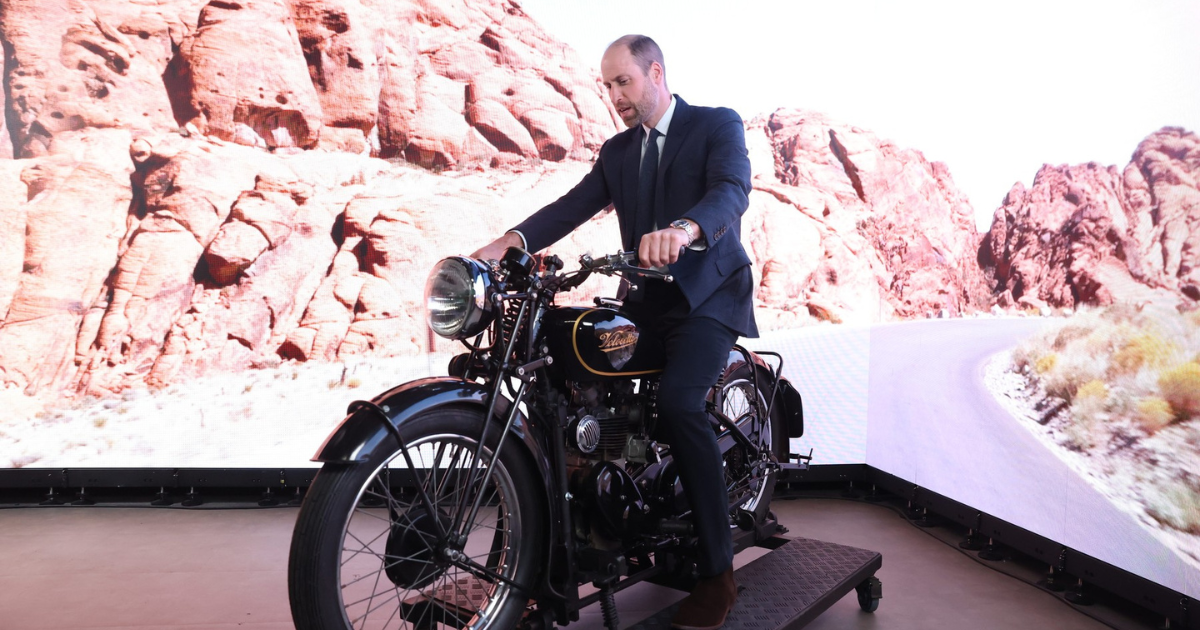 Princ William uživao u virtualnoj vožnji motociklom, nekad mu je to bio omiljeni hobi