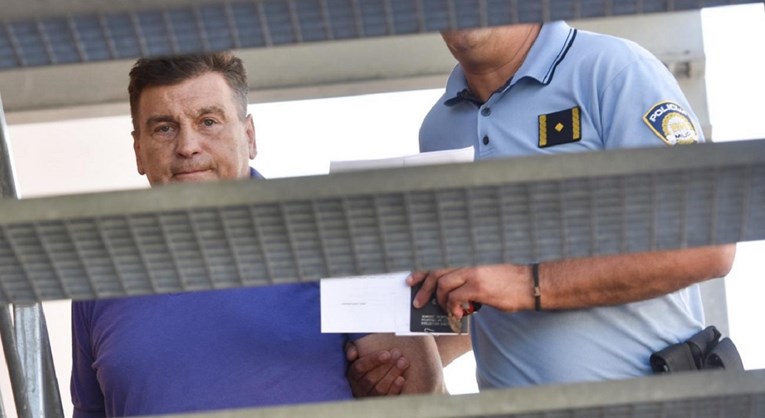 Sud nije donio odluku o optužnici protiv Škare, obrana izvela manevar