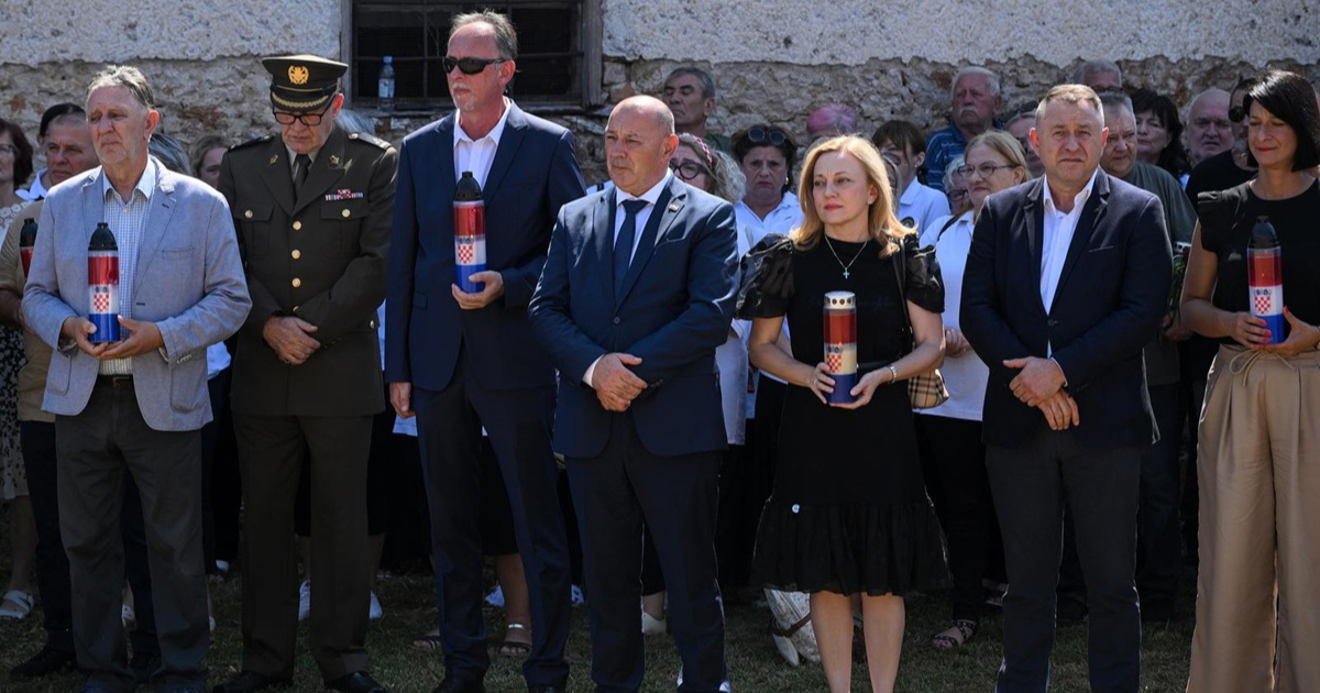 U Hrvatskoj Dubici otkriven spomenik za 39 poginulih branitelja
