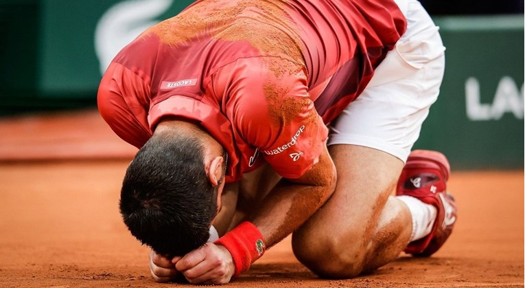 Đoković danas ide na operaciju. Propušta Wimbledon, upitne Olimpijske igre