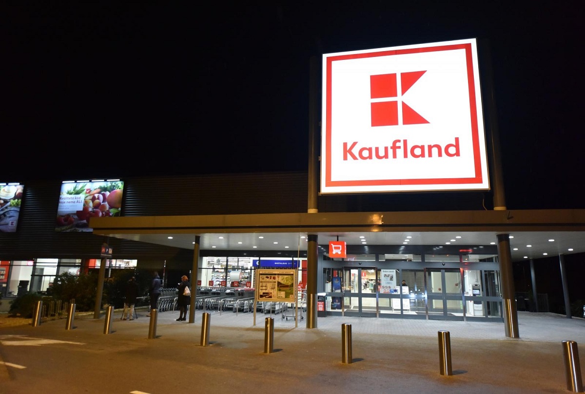 Kaufland donira svježe voće i povrće Crvenom križu