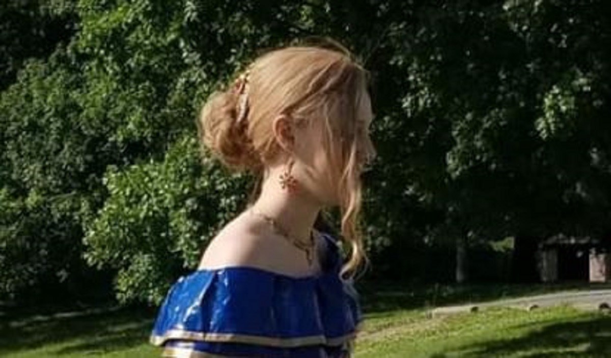 Maturalna haljina ove cure postala je hit, sama ju je radila skoro 400 sati